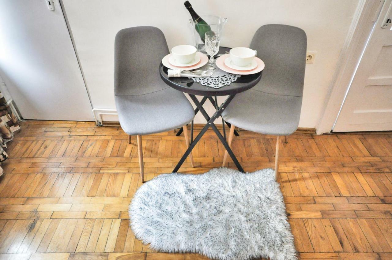 Pine House Apartment Brasov Luaran gambar