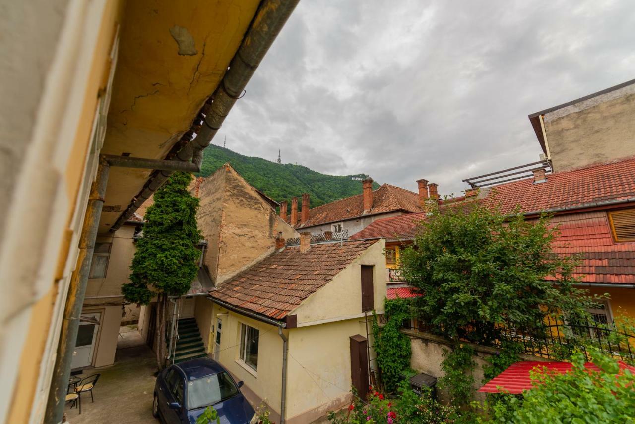 Pine House Apartment Brasov Luaran gambar
